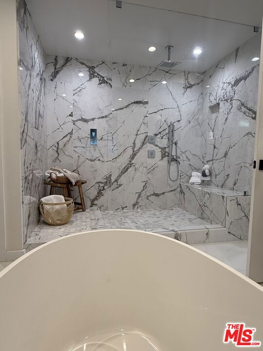 2205 Via La Brea, Palos Verdes Estates, California 90274, 4 Bedrooms Bedrooms, ,4 BathroomsBathrooms,Residential,For Sale,Via La Brea,25601627
