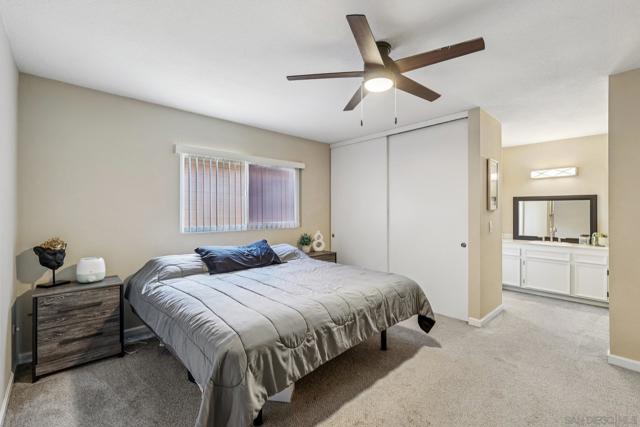 9607 Kumquat Dr, Lakeside CA: https://media.crmls.org/mediaz/e017e510-71bc-47c5-8551-86e64b956a7e.jpg