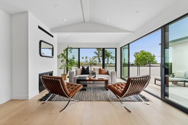 Image 4 of 58 For 2052 Montgomery Avenue