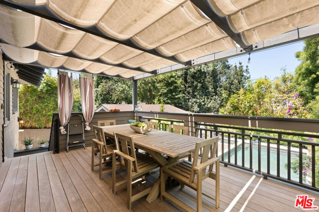 1421 Edgecliffe Drive, Los Angeles CA: https://media.crmls.org/mediaz/e01bcf22-e39d-4793-8ea4-f5885981ea4c.jpg