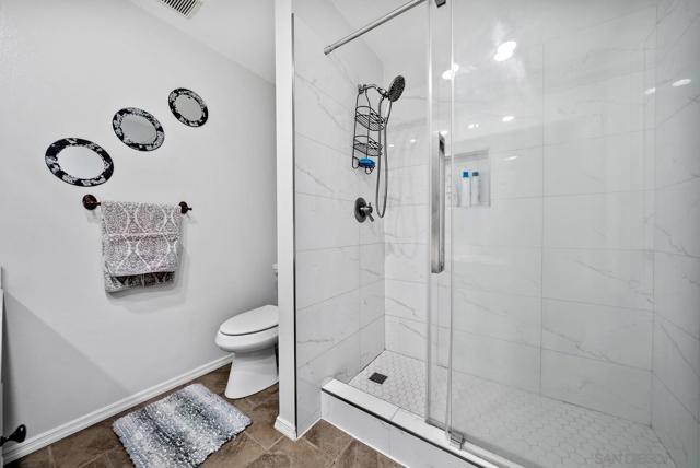 10250 Caminito Cuervo, San Diego CA: https://media.crmls.org/mediaz/e01c04ca-d01d-4d65-b304-2fbf99418c42.jpg