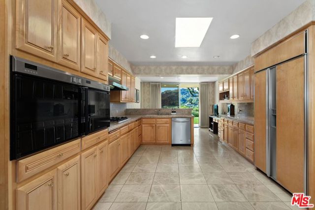 3031 Elvido Drive photo 23