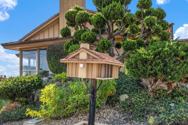 5504 Rutgers Road, La Jolla CA: https://media.crmls.org/mediaz/e01dd818-1758-4384-80cc-932491118413.jpg