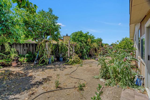 64 Via De Guadalupe, San Jose CA: https://media.crmls.org/mediaz/e01eb9e9-f4a5-4218-a4cd-0ff02f905eff.jpg