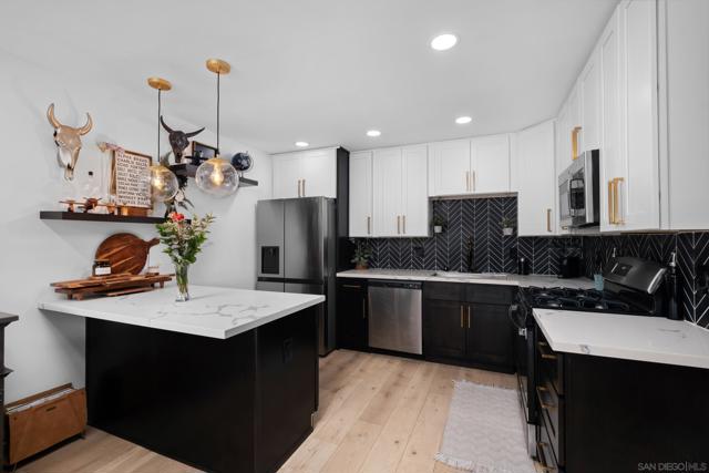 5463 San Onofre Ter, San Diego CA: https://media.crmls.org/mediaz/e01f308b-3012-4361-89bd-725aee6e7541.jpg