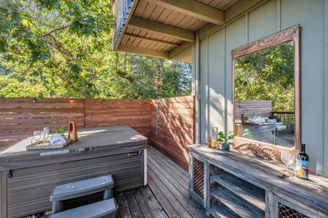 24705 Spanish Oaks Road, Los Gatos CA: https://media.crmls.org/mediaz/e0205210-1819-496a-b4f9-2d956e5bd243.jpg