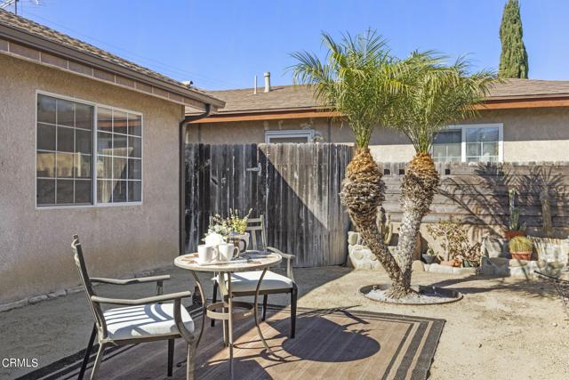 Detail Gallery Image 7 of 38 For 2165 Ramelli Ave, Ventura,  CA 93003 - 3 Beds | 2 Baths