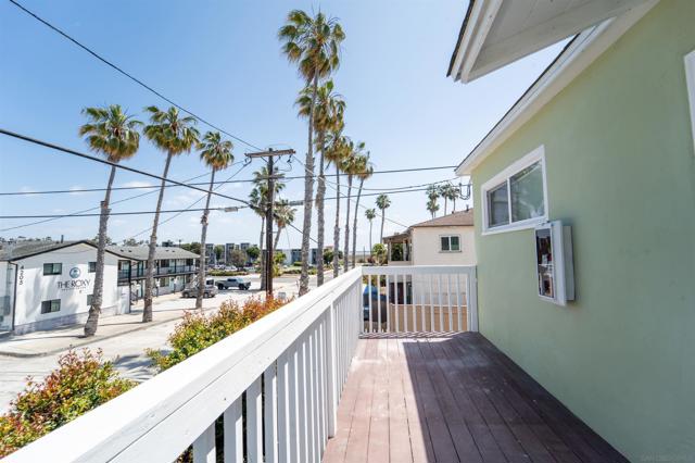 2073 79 Reed Ave, San Diego CA: https://media.crmls.org/mediaz/e023908b-9ddd-4f83-98b1-ff0d5976f1a3.jpg