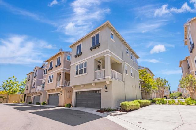 2973 Pescadero Terrace, Fremont CA: https://media.crmls.org/mediaz/e023ebaa-3a4e-4314-8185-784e4ebad71c.jpg