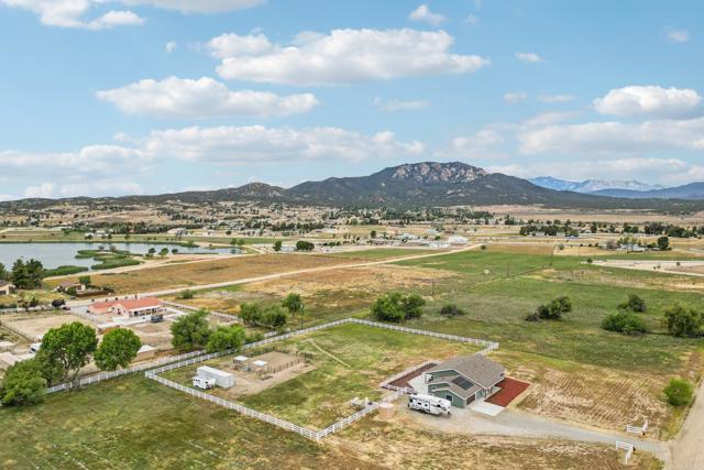 Image 50 of 61 For 41879 Indian Hill Trail