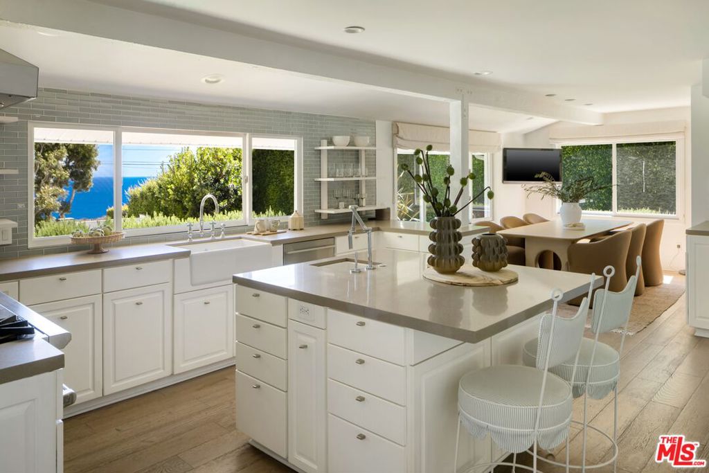 MLS #26656227 image #10