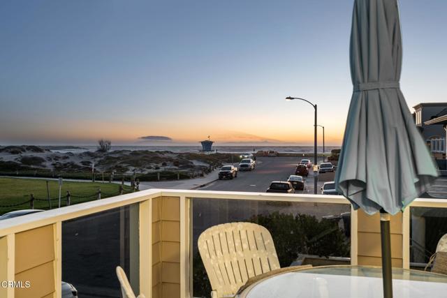 1401 GREENOCK Lane, Ventura CA: https://media.crmls.org/mediaz/e025c1e6-12a9-4775-b132-3169b17648bb.jpg