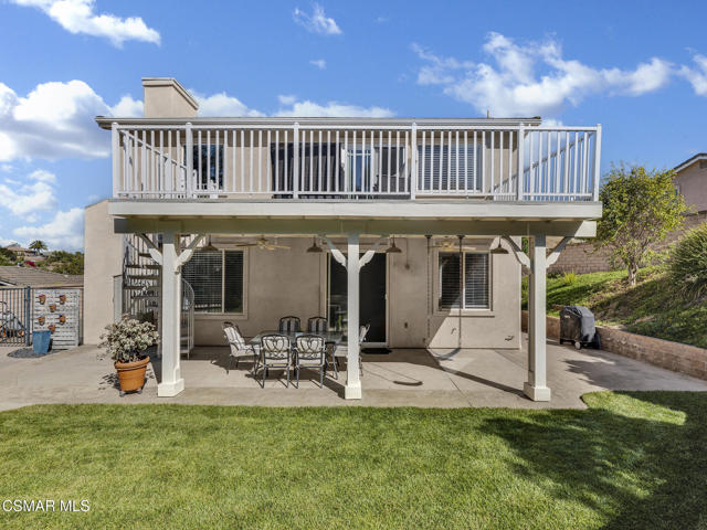 659 N Muirfield Avenue, Simi Valley CA: https://media.crmls.org/mediaz/e0265e9d-abbb-42ca-8256-7f45cfa1952a.jpg