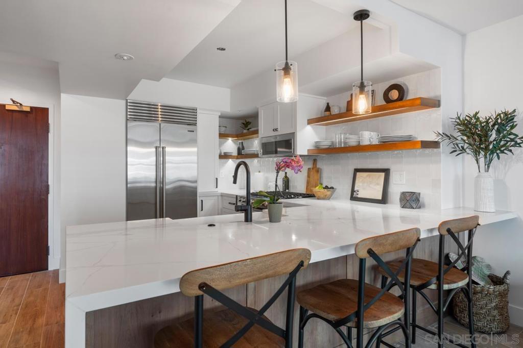 500 Harbor Dr. - photo 7