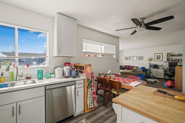 444 Villa Terrace, San Mateo CA: https://media.crmls.org/mediaz/e026f44d-9de3-4df0-b829-f0a13bf356f8.jpg