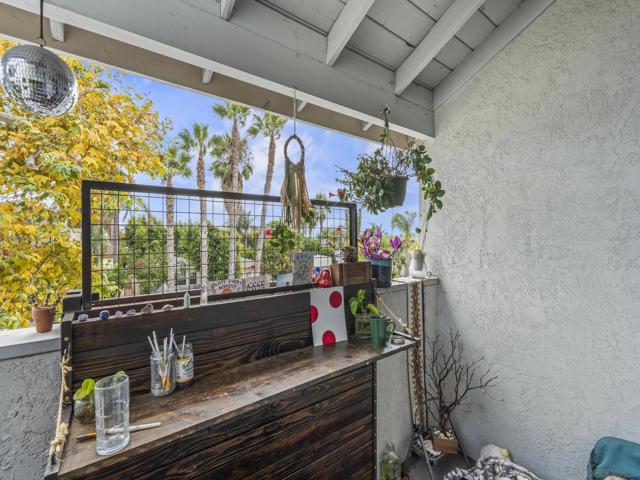 976 Sapphire Street, Pacific Beach (San Diego) CA: https://media.crmls.org/mediaz/e02733c8-dc5d-4c1a-8a39-b32503b27f64.jpg
