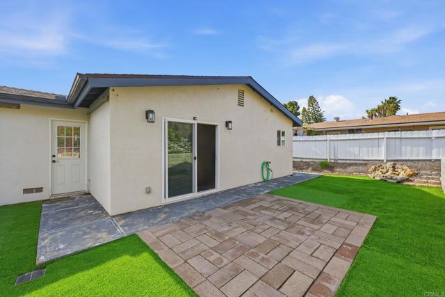 Detail Gallery Image 37 of 39 For 3176 Isabella Dr, Oceanside,  CA 92056 - 2 Beds | 2 Baths