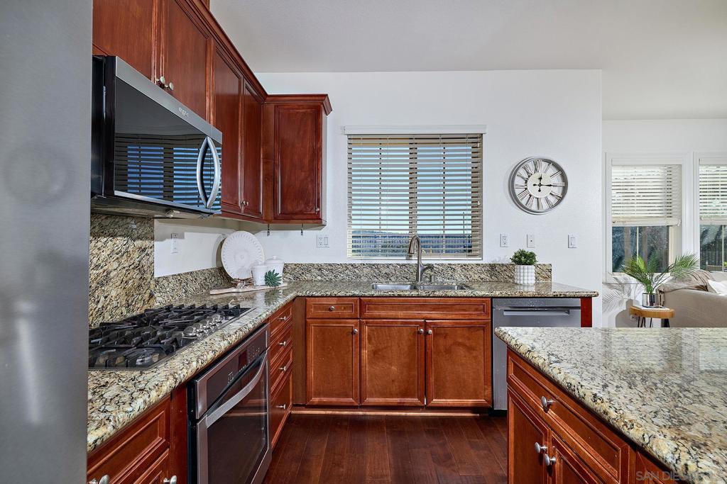 MLS #250043029SD image #13