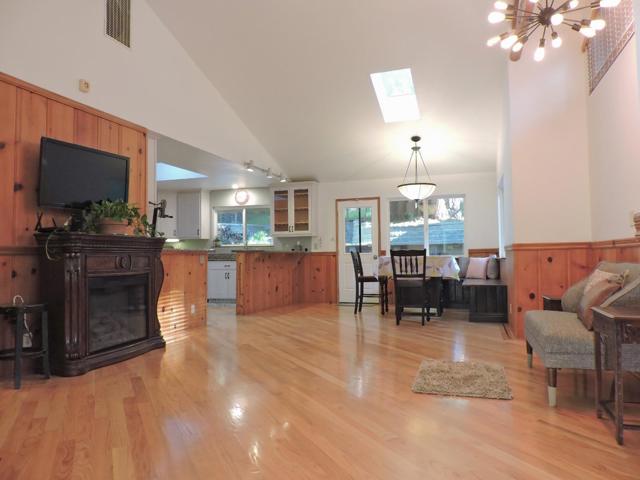 450 Bernstein Drive, Boulder Creek CA: https://media.crmls.org/mediaz/e02a06ab-74e9-4651-a266-3a06835c1161.jpg