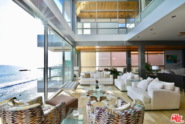 24826 Malibu Road, Malibu CA: https://media.crmls.org/mediaz/e02a0d23-287d-43b3-b8be-3ad51c4dfca6.jpg