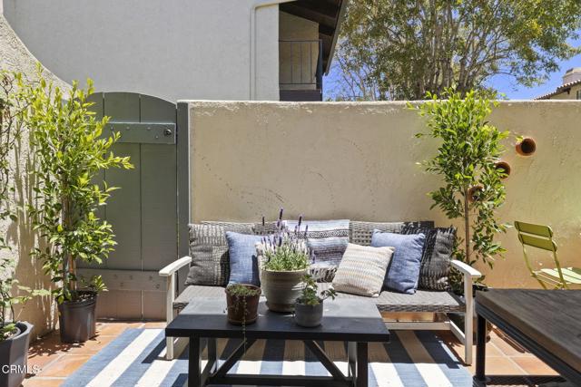 Detail Gallery Image 33 of 40 For 1932 N Jameson Ln #B,  Santa Barbara,  CA 93108 - 3 Beds | 2 Baths