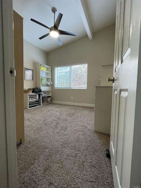 Detail Gallery Image 34 of 56 For 6860 Whitaker Ave, Lake Balboa,  CA 91406 - 3 Beds | 2 Baths