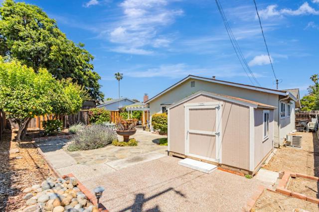 1687 Mendenhall Drive, San Jose CA: https://media.crmls.org/mediaz/e02c6c0b-59b7-4ead-9615-5744cfeab5c6.jpg