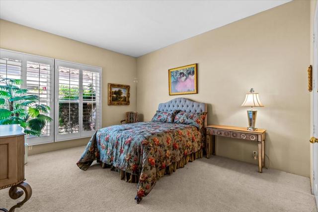 79765 Liga, La Quinta CA: https://media.crmls.org/mediaz/e02d7ef9-1bf9-41a2-be53-2fc64fe8b54e.jpg