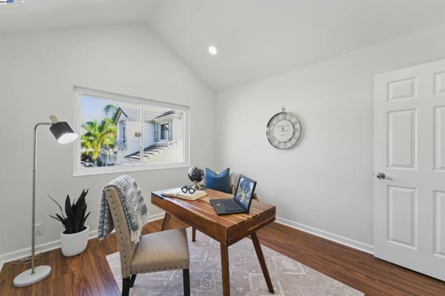 35864 Killorglin Cmn, Fremont CA: https://media.crmls.org/mediaz/e02e2854-c0de-4df6-816e-e0b07cf47e3e.jpg