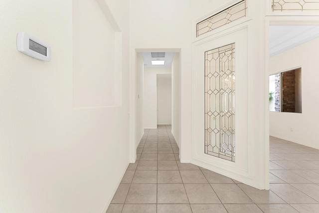 37159 Turnberry Isle Drive, Palm Desert CA: https://media.crmls.org/mediaz/e02ece75-0b5b-42a5-b53c-6f3aba416583.jpg