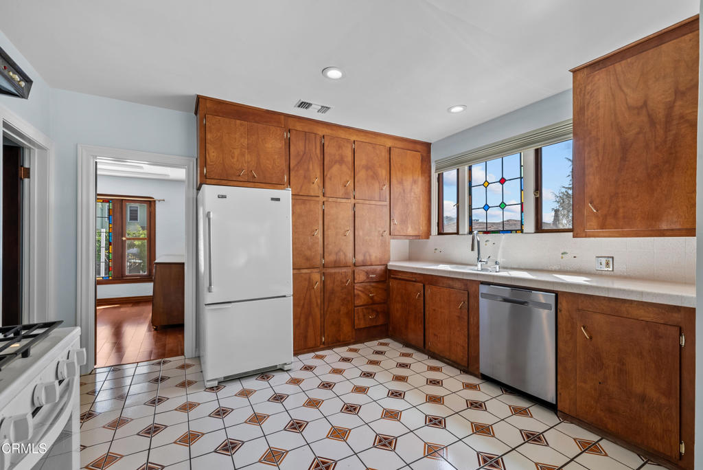 1521 N Columbus Avenue Glendale img 12
