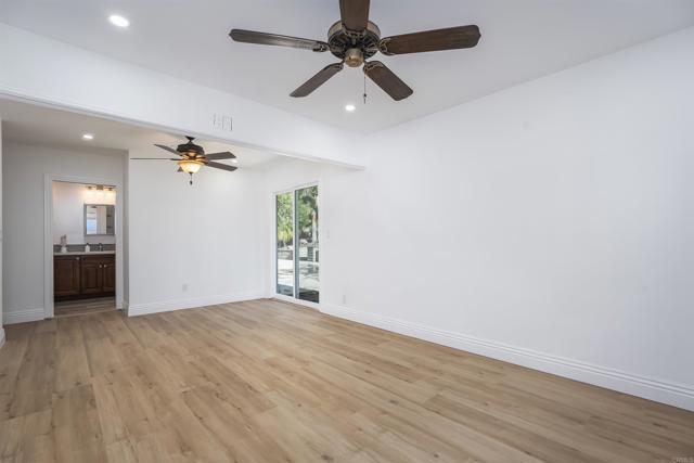 Detail Gallery Image 32 of 59 For 5861 College Ave, San Diego,  CA 92120 - 3 Beds | 2 Baths