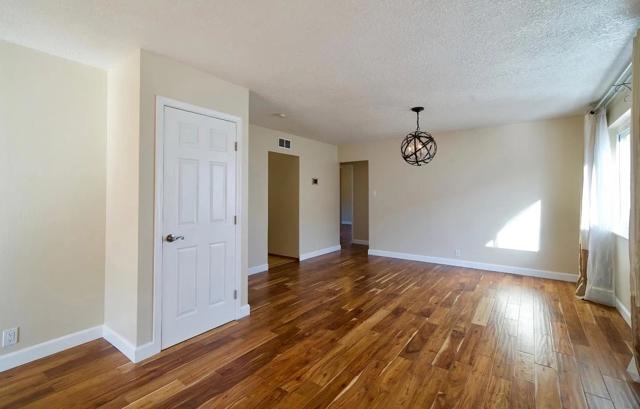 621 Forest Lake Drive, Pacifica CA: https://media.crmls.org/mediaz/e02f8645-6b06-48bf-90b8-56045d391d87.jpg