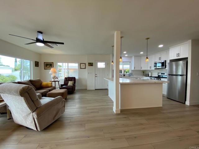 Detail Gallery Image 5 of 59 For 7467 Mission Gorge Rd #117, Santee,  CA 92071 - 2 Beds | 2 Baths