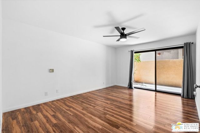 200 E Racquet Club Road, Palm Springs CA: https://media.crmls.org/mediaz/e030421e-f1f2-4dcb-88d7-f93bdd040e71.jpg