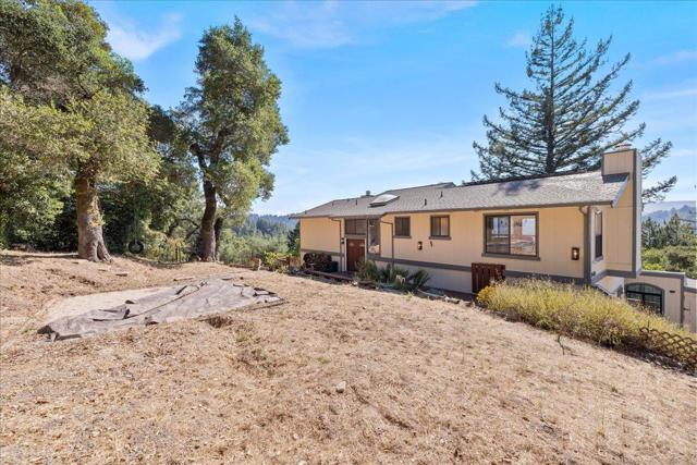 25435 Hutchinson Road, Los Gatos CA: https://media.crmls.org/mediaz/e030cbfd-5bf9-49e2-8de0-27bb90451dd8.jpg