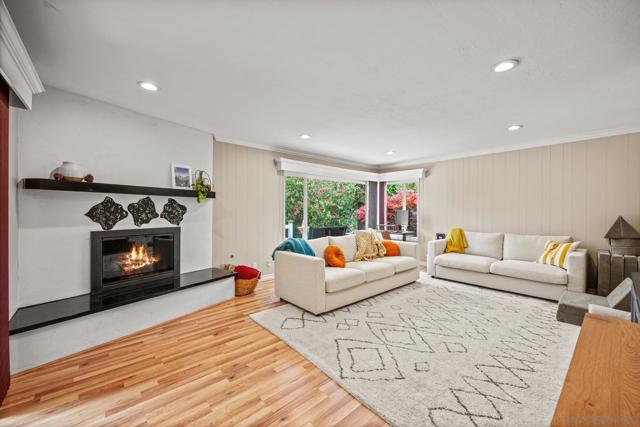 11461 Fuerte Farms Rd, El Cajon CA: https://media.crmls.org/mediaz/e0322b82-b163-4ec1-b0d7-912c96e33f67.jpg