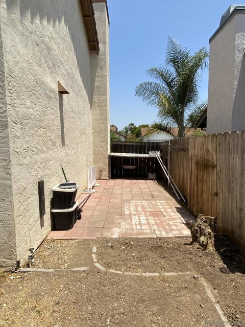 10320 Plaza Paseo Dr., Lakeside CA: https://media.crmls.org/mediaz/e032faef-a1ec-4667-b794-5acfd1acc695.jpg