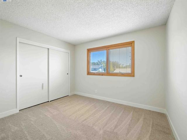 2858 Superior Dr, Livermore CA: https://media.crmls.org/mediaz/e0332b7f-a23e-46f1-99cf-cd188b6bb9e4.jpg