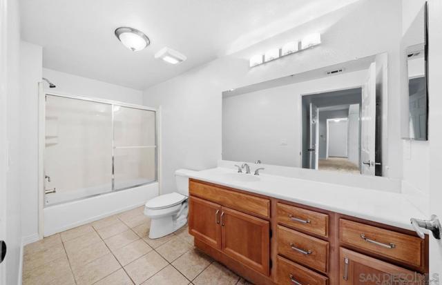 7647 Mission Gorge Rd 3, San Diego CA: https://media.crmls.org/mediaz/e033675f-f091-4bd2-9f32-05dc132ef409.jpg
