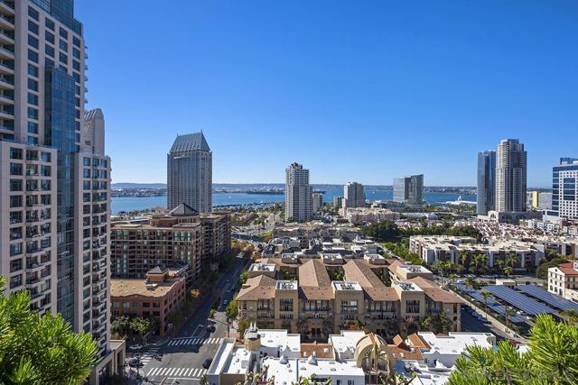 645 Front Street, San Diego CA: https://media.crmls.org/mediaz/e0340278-99d8-435e-b8cd-e96643ac090b.jpg