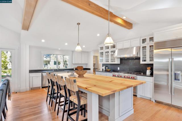 Image 9 of 53 For 942 Raintree Pl