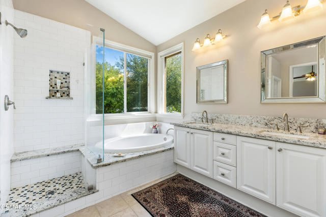 6285 Deerhill Road, Oak Park CA: https://media.crmls.org/mediaz/e0358287-0c3c-415b-93ff-a3b83e1cb381.jpg