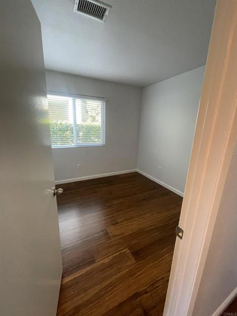 1612 Bridgeview Drive, San Diego CA: https://media.crmls.org/mediaz/e035a882-aa36-49d0-badf-40ba64c8c03e.jpg