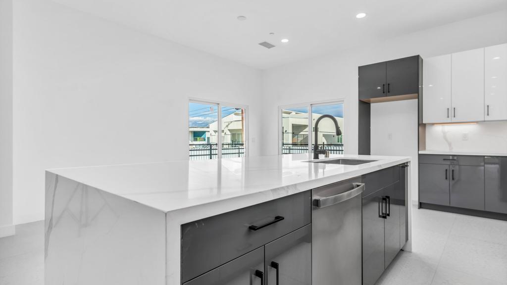 MLS #219136967DA image #15