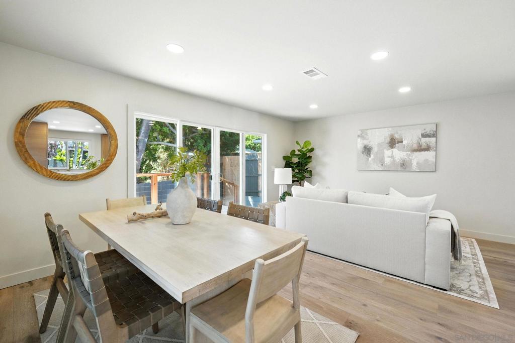 MLS #250043080SD image #10