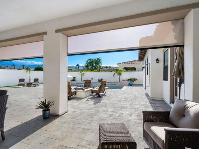 75201 Citadel Place, Indian Wells CA: https://media.crmls.org/mediaz/e03888b8-2254-4eb2-8620-68a7653ff92e.jpg