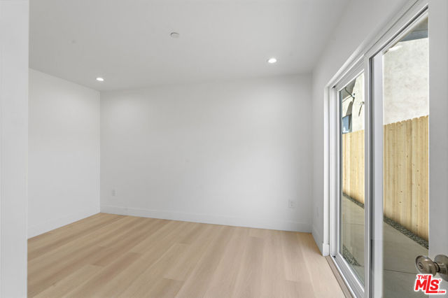 10965 Calvert, North Hollywood CA: https://media.crmls.org/mediaz/e039f67f-a38d-4fbe-9ae0-3d84a9e7ab1b.jpg