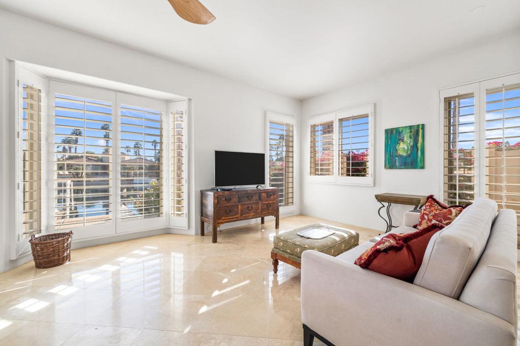 MLS #219139359DA image #27