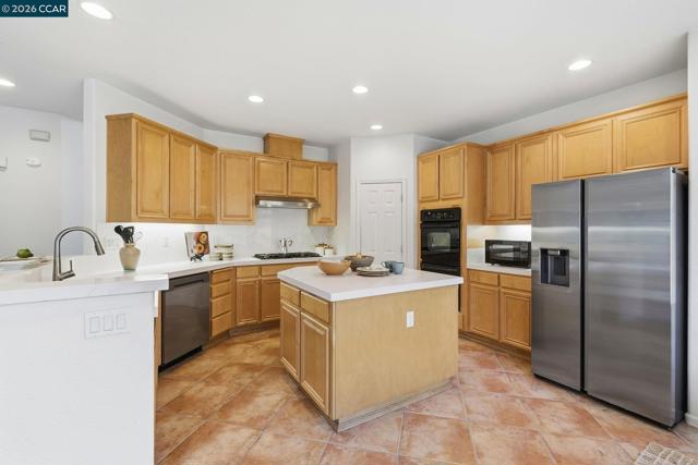 Image 20 of 59 For 868 Deer Spring Cir